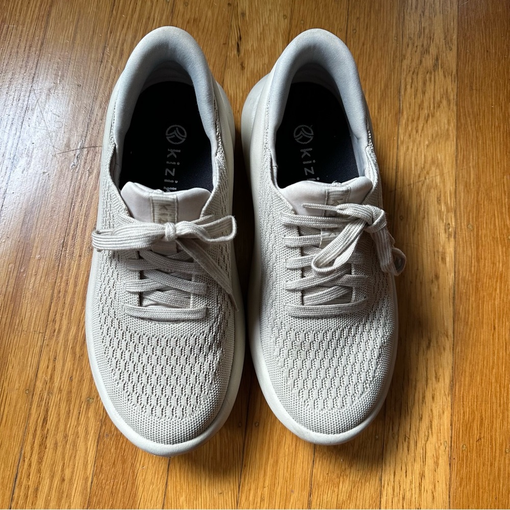 Kizik Roamer in Sand 7.5
